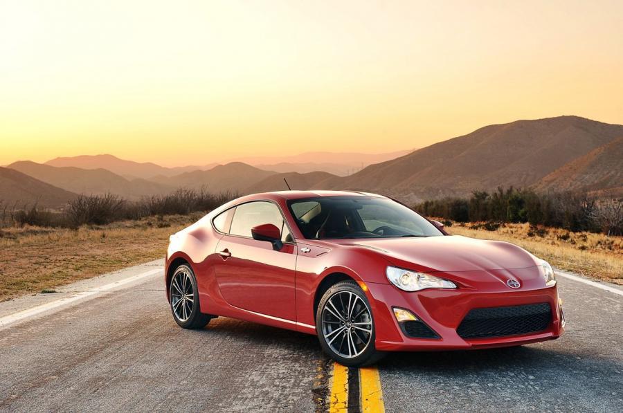  Scion FR-S 2013 года  (фото 185 из 192)